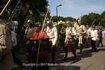 PARADE, PHIL,
dsf0042 100